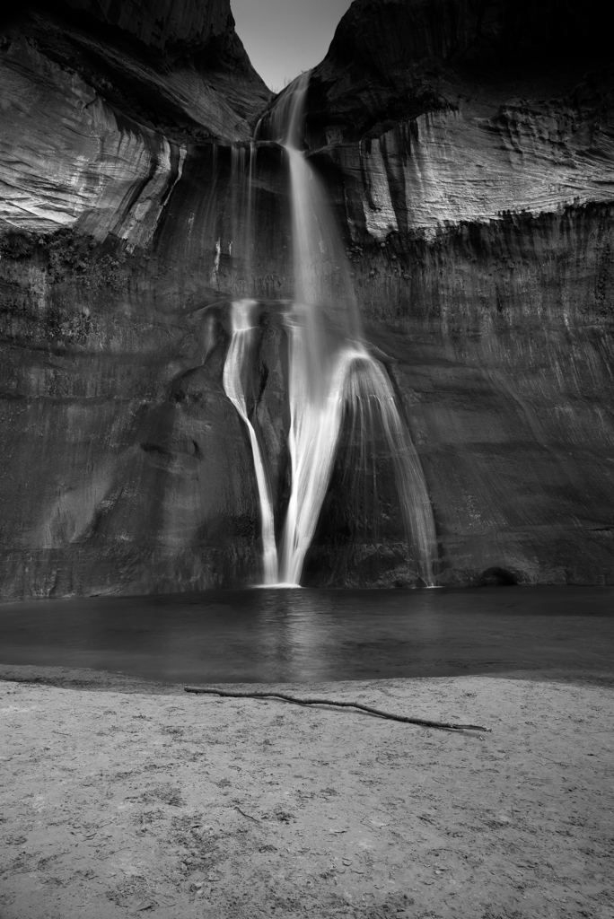 Lower Calf Creek Falls BW